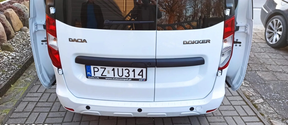 Dacia Dokker cena 27900 przebieg: 204500, rok produkcji 2018 z Buk małe 466